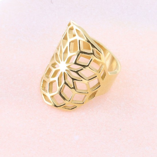 Ring excite fashion with wide perforated geometric pattern in gold plated steel, 2066.