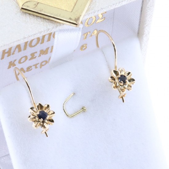 14 K gold vintage daisy earrings with small sapphire, 2106.