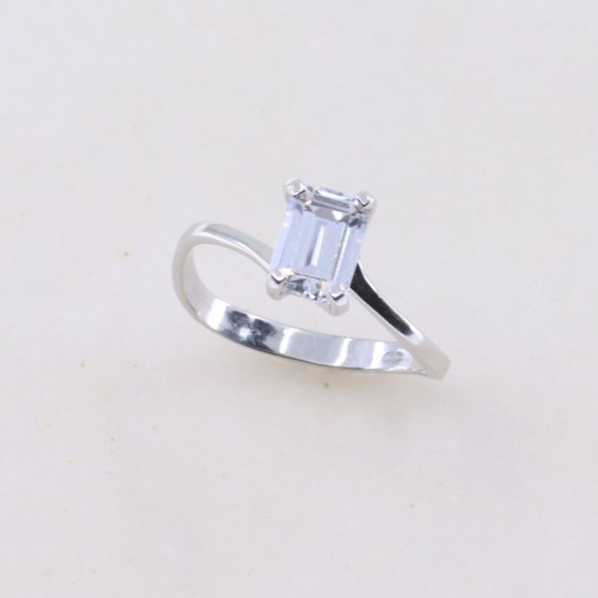 Solitaire silver ring in a twisted design with zircon, 3056.